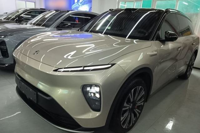 Used Nio ES8 2024 75 kWh