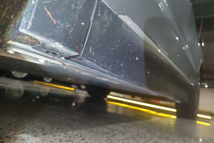 Used Nio ES8 2024 75 kWh Executive Edition Chassis Front Left