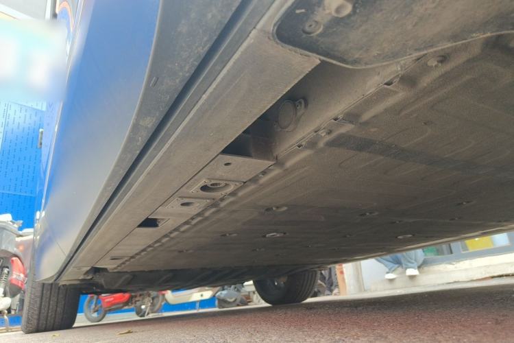 Used Nio ES8 2024 100kWh Signature Edition Chassis Front Right