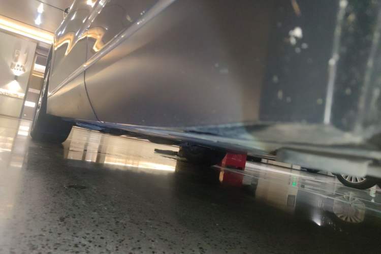 Used Nio ES8 2024 75 kWh Executive Edition Chassis Rear Left