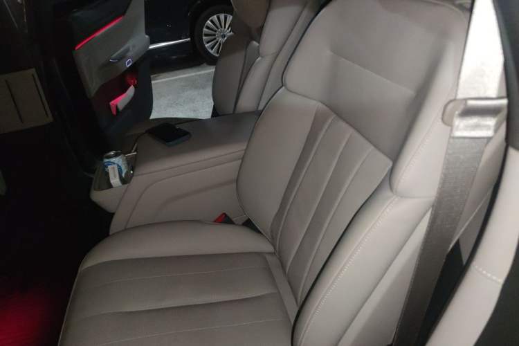 Used Nio ES8 2024 75 kWh Executive Edition Left Rear Seat