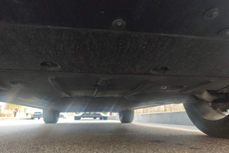 Used Nio ES8 2024 75 kWh Chassis Front