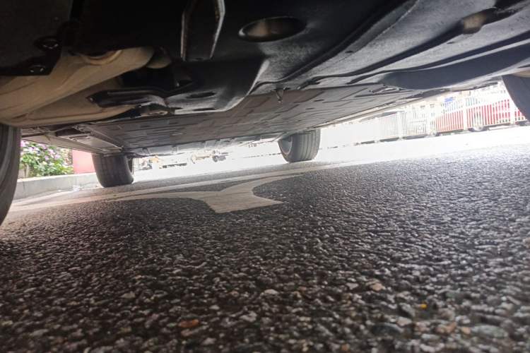 Used Nio ES8 2024 75 kWh Chassis Front