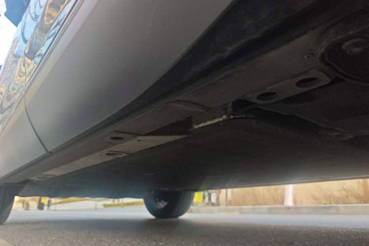 Used Nio ES8 2024 75 kWh Chassis Rear Left