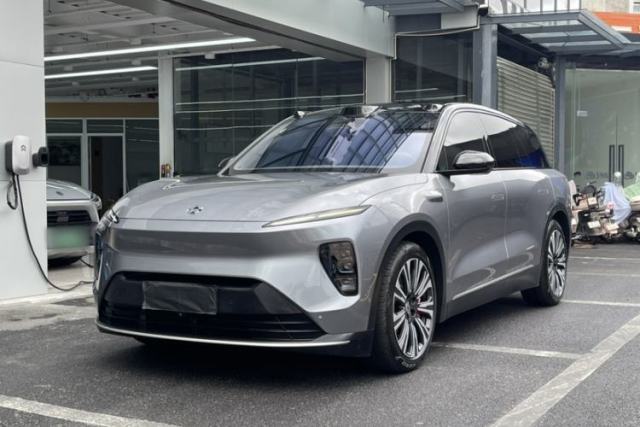 Used Nio ES8 2024 75 kWh