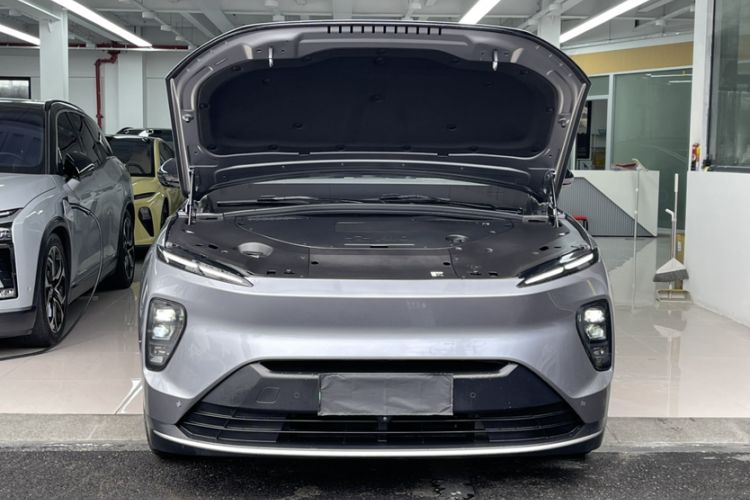 Used Nio ES8 2024 75 kWh Engine Bay