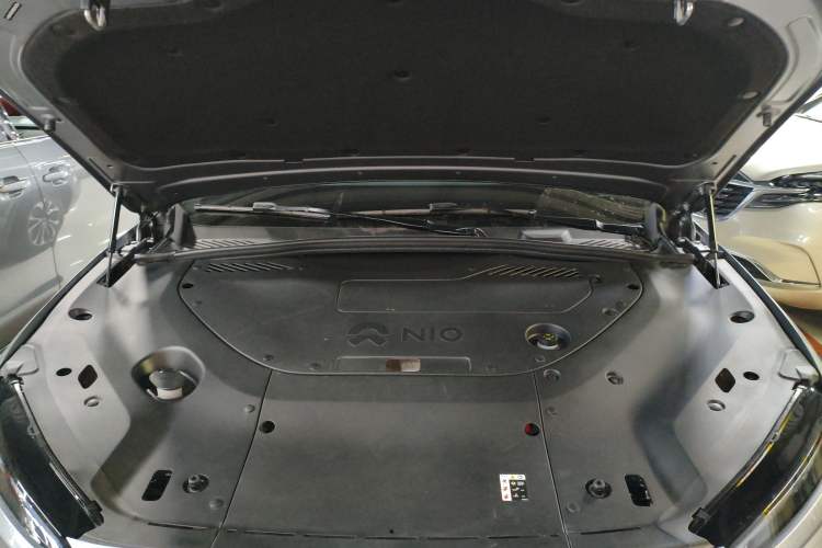 Used Nio ES8 2024 75 kWh Executive Edition Engine Bay