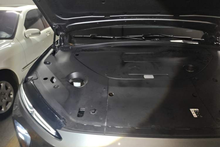 Used Nio ES8 2024 100kWh Signature Edition Engine Bay Right
