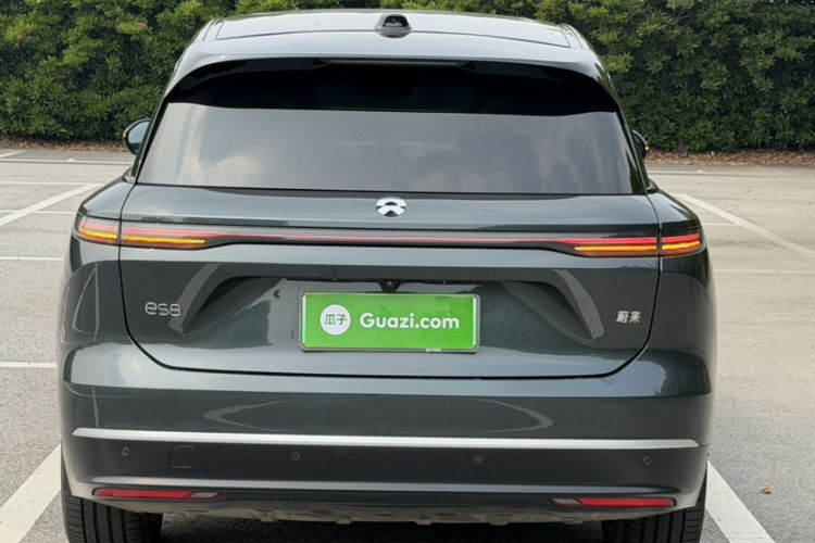 Used Nio ES8 2024 75 kWh Exterior 1