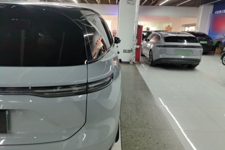 Used Nio ES8 2024 75 kWh Exterior 3