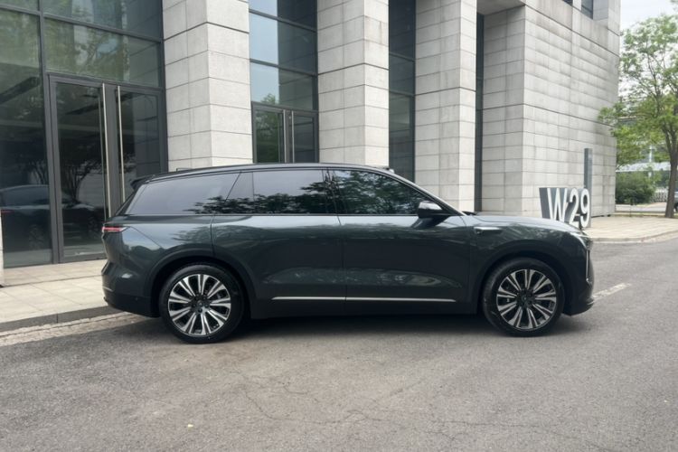 Used Nio ES8 2024 75 kWh Exterior 5