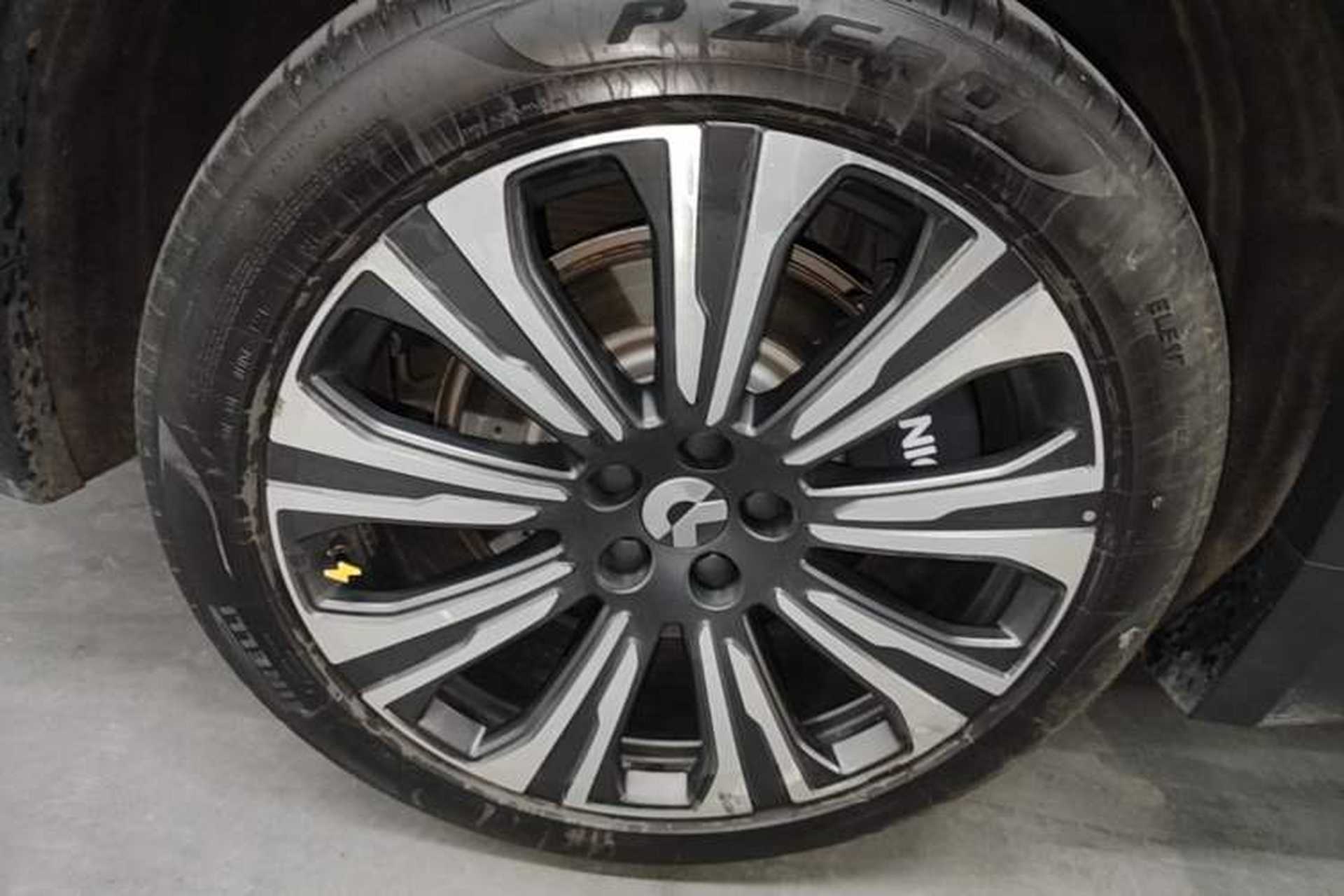 Used Nio ES8 2024 75 kWh Exterior 5