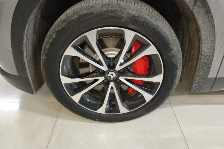 Used Nio ES8 2024 75 kWh Executive Edition Exterior 7
