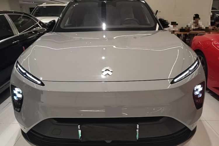Used Nio ES8 2024 75 kWh Executive Edition Front