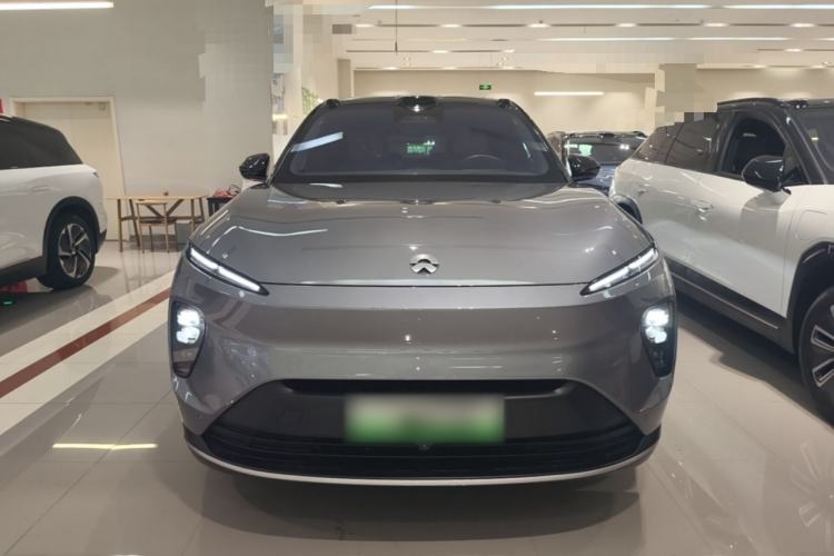 Used Nio ES8 2024 75 kWh Front