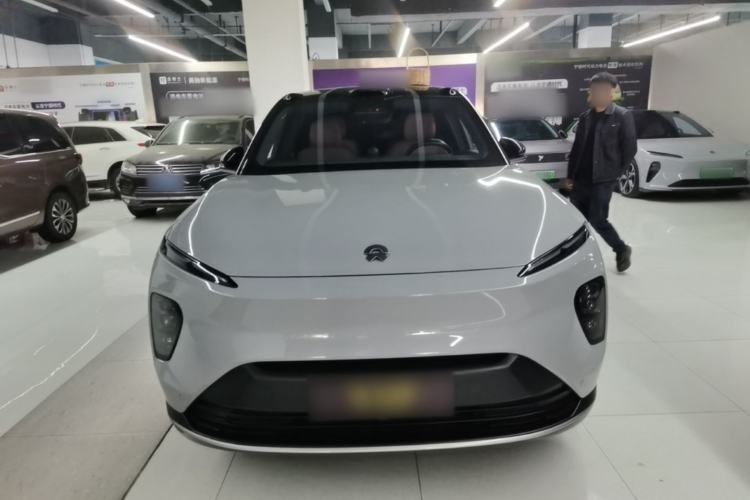 Used Nio ES8 2024 75 kWh Front