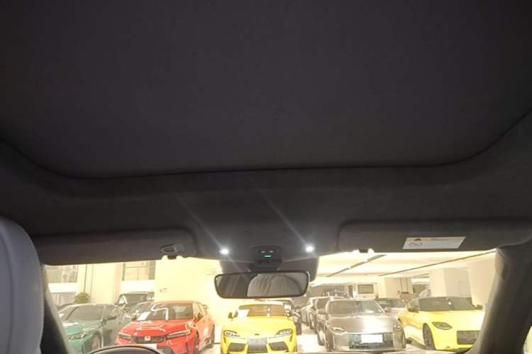 Used Nio ES8 2024 75 kWh Executive Edition Headliner
