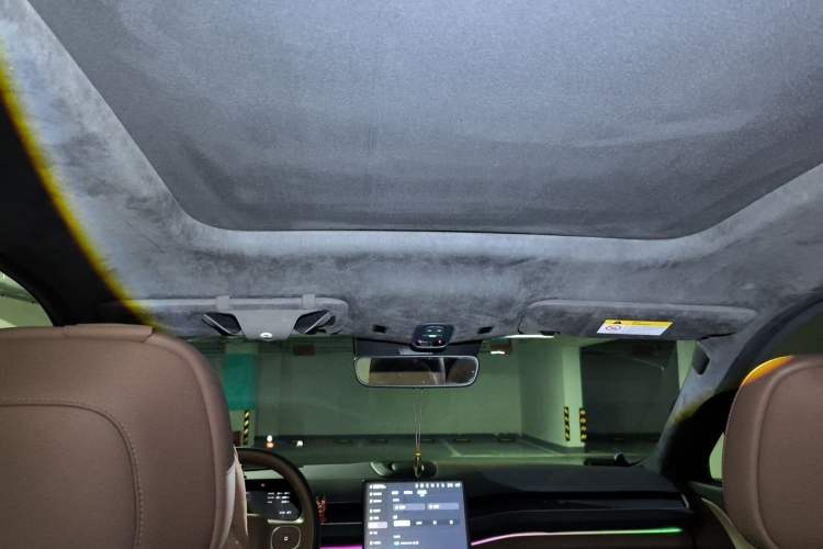 Used Nio ES8 2024 75 kWh Headliner