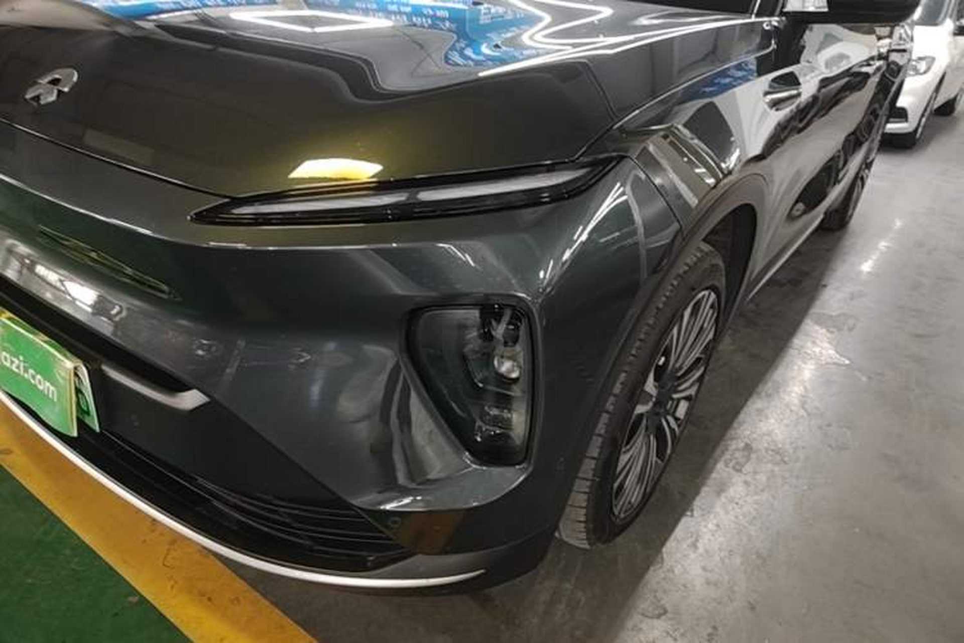 Used Nio ES8 2024 75 kWh Left Front Headlight