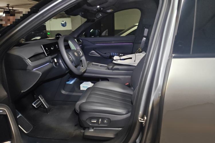 Used Nio ES8 2024 100kWh Signature Edition Left Front Seat