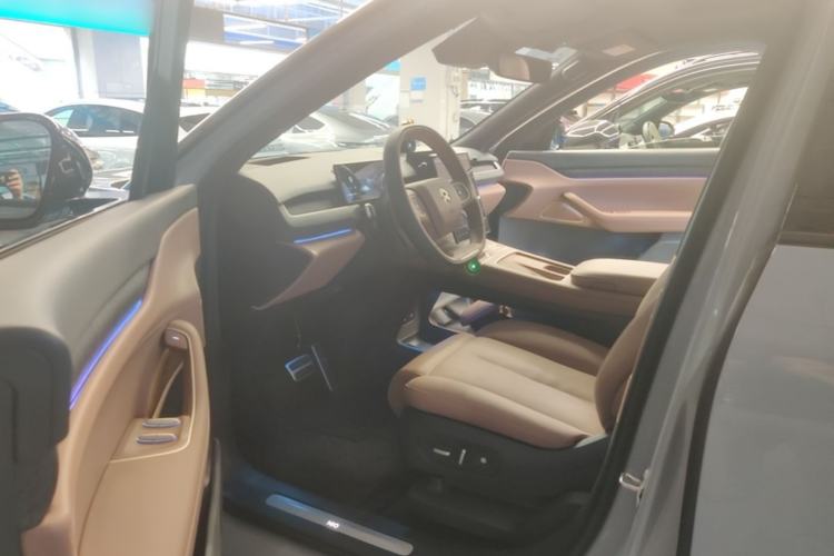 Used Nio ES8 2024 100kWh Left Front Seat