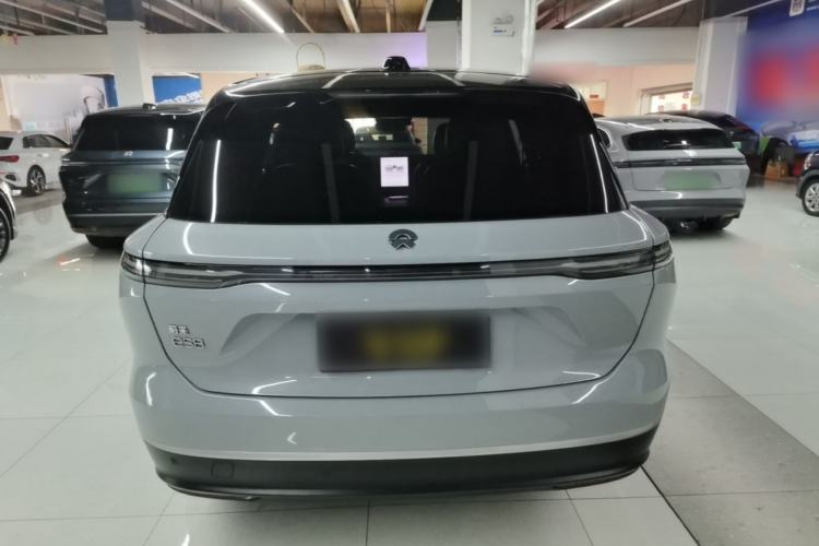 Used Nio ES8 2024 75 kWh Rear