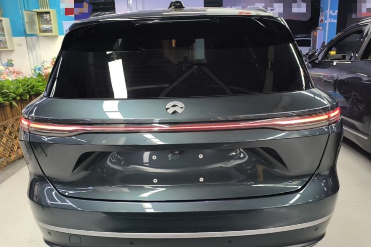 Used Nio ES8 2024 100kWh Signature Edition Rear