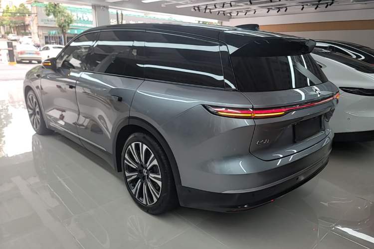 Used Nio ES8 2024 75 kWh Rear Left 45 Deg