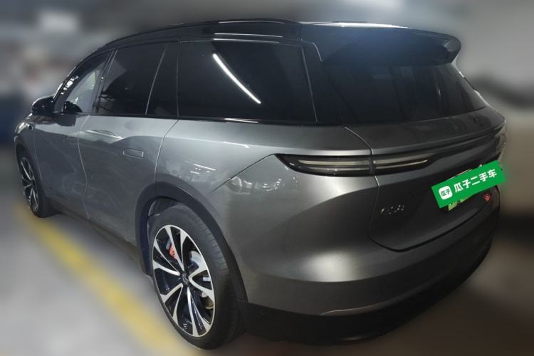 Used Nio ES8 2024 100kWh Signature Edition Rear Left 45 Deg