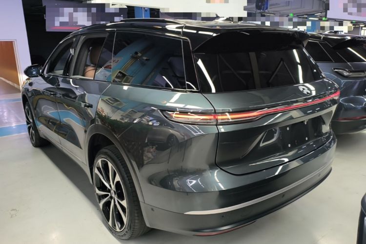 Used Nio ES8 2024 100kWh Signature Edition Rear Left 45 Deg
