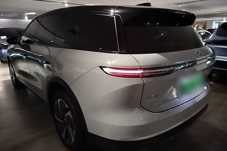 Used Nio ES8 2024 75 kWh Executive Edition Rear Left 45 Deg
