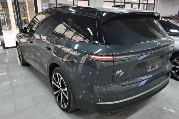 Used Nio ES8 2024 100kWh Signature Edition Rear Left 45 Deg