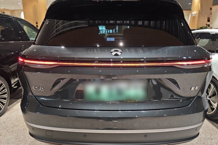 Used Nio ES8 2024 75 kWh Rear