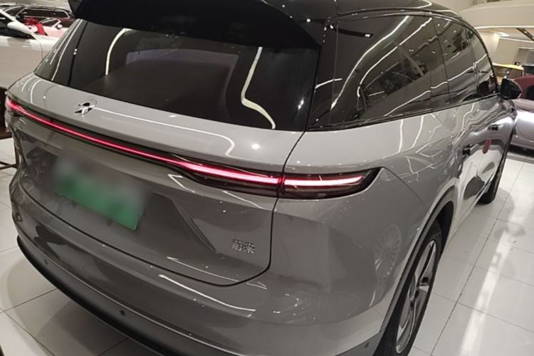 Used Nio ES8 2024 75 kWh Executive Edition Rear Right 45 Deg