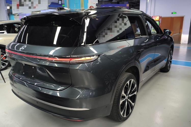 Used Nio ES8 2024 100kWh Signature Edition Rear Right 45 Deg