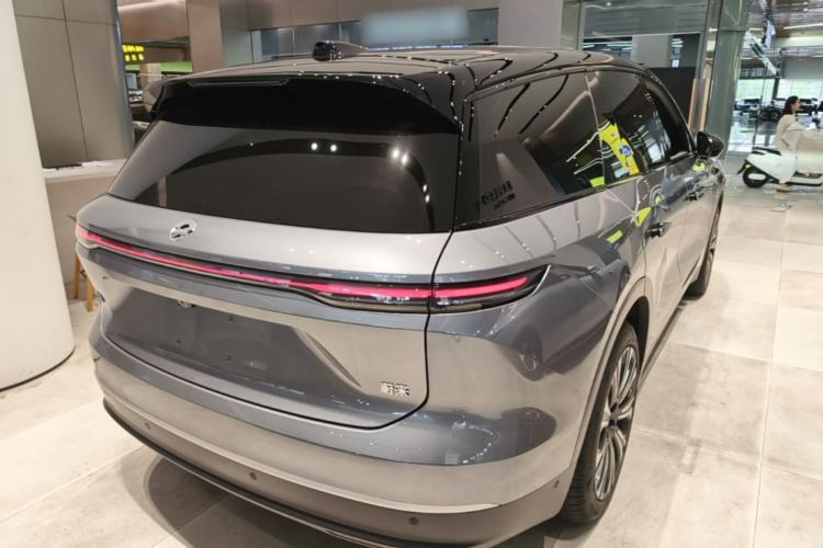 Used Nio ES8 2024 75 kWh Rear Right 45 Deg