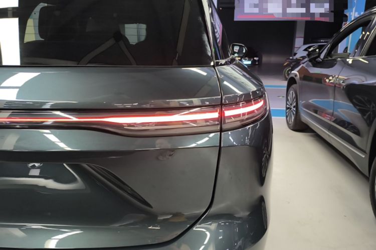 Used Nio ES8 2024 100kWh Signature Edition Right Rear Taillight