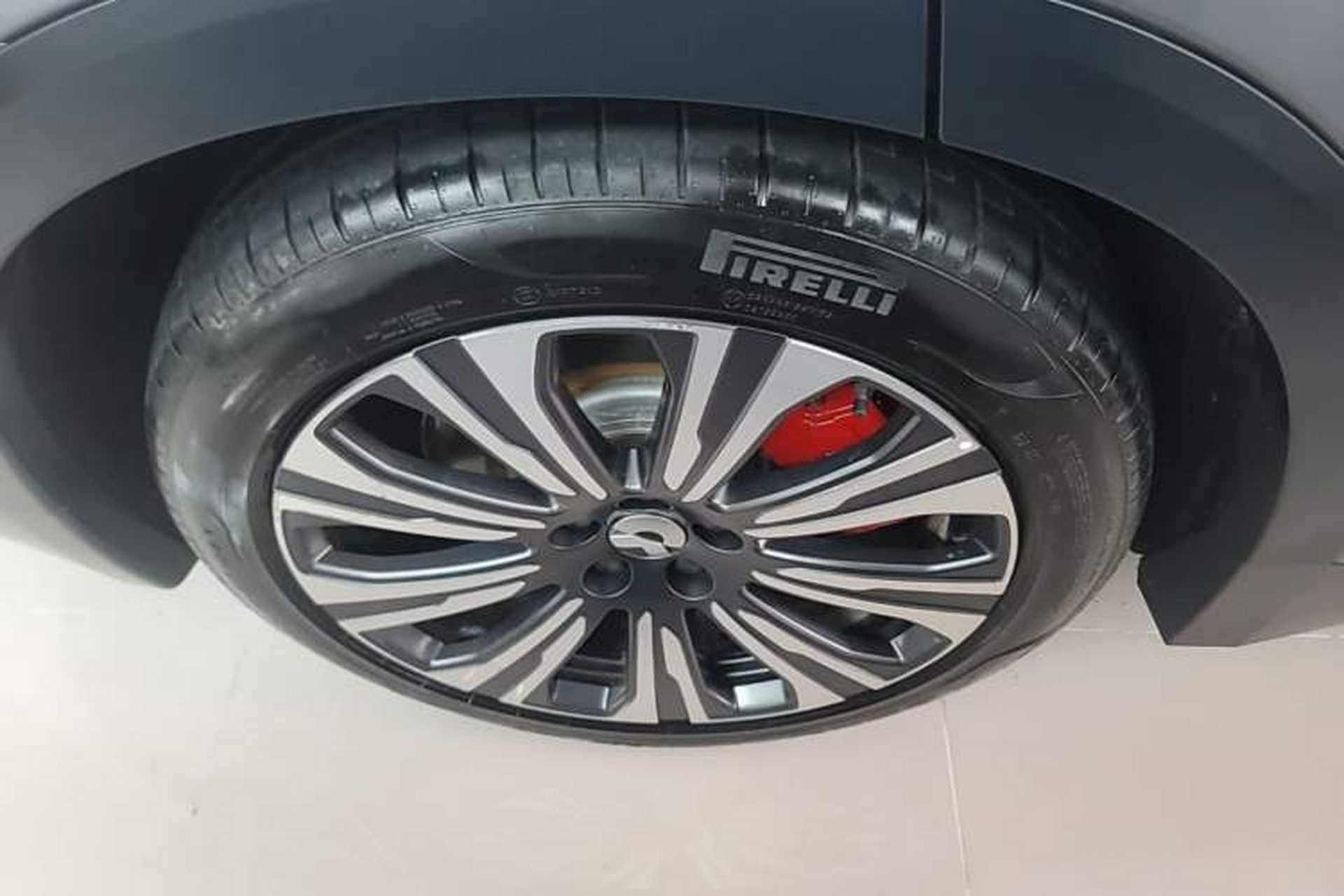 Used Nio ES8 2024 75 kWh Right Rear Wheel Hub