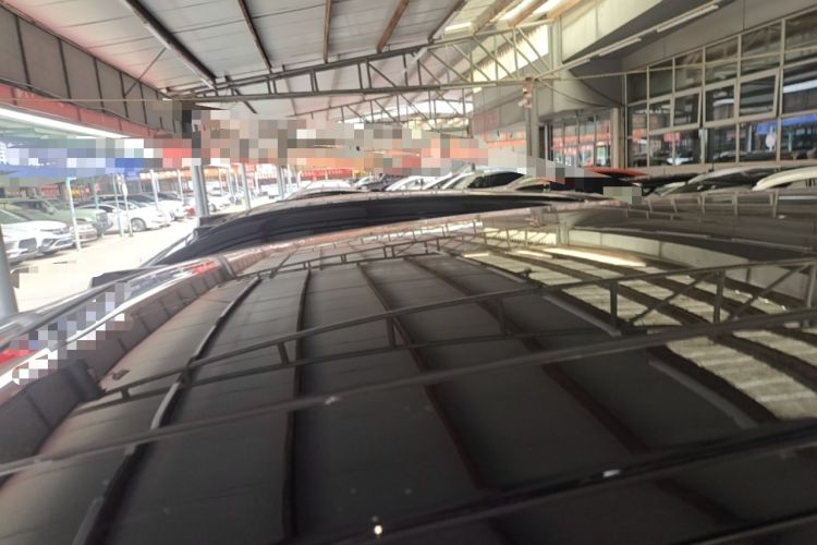 Used Nio ES8 2024 75 kWh Roof