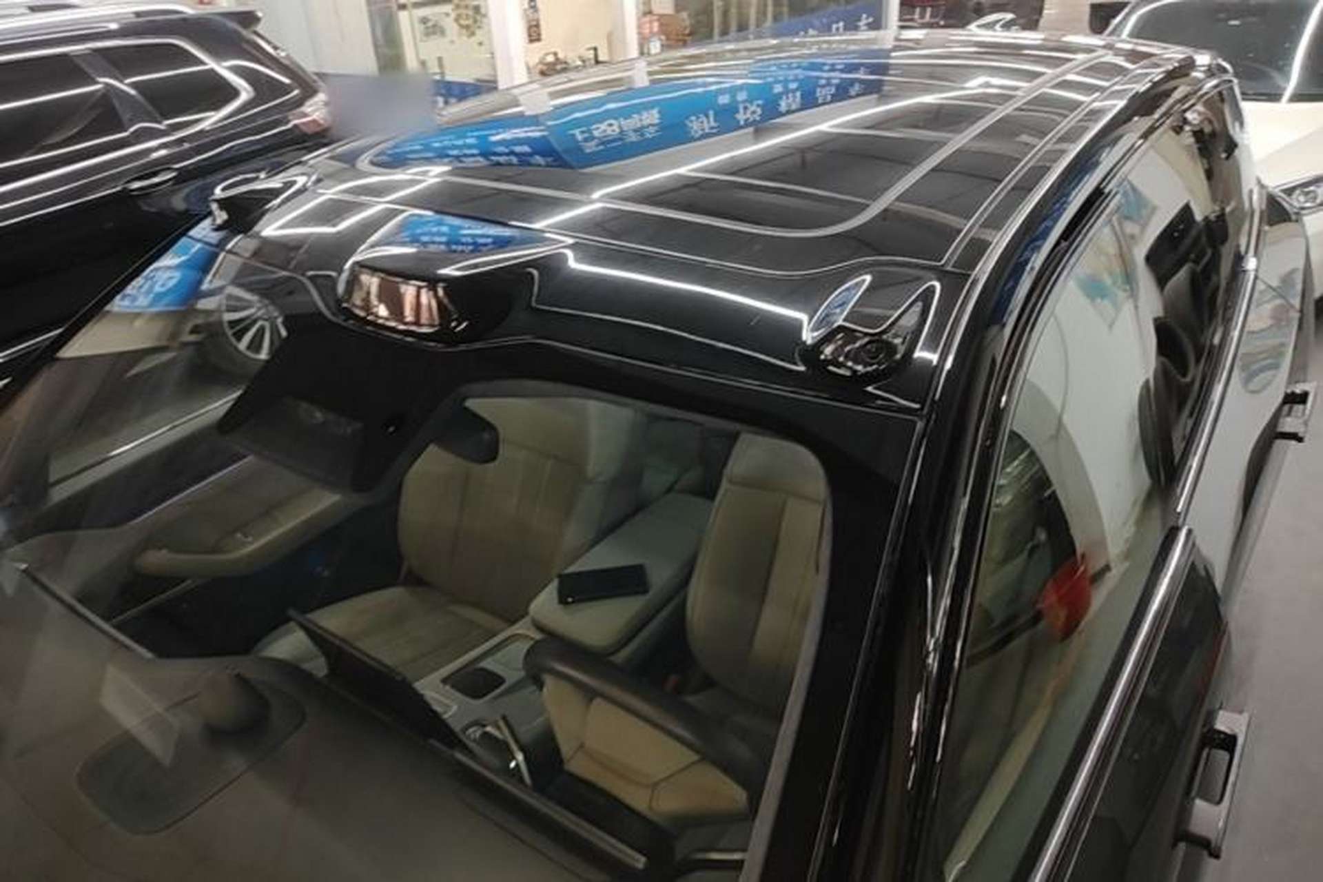 Used Nio ES8 2024 75 kWh Roof