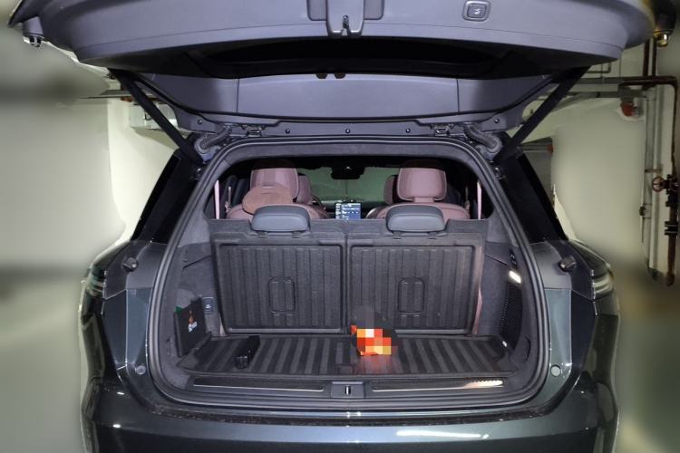 Used Nio ES8 2024 75 kWh Trunk
