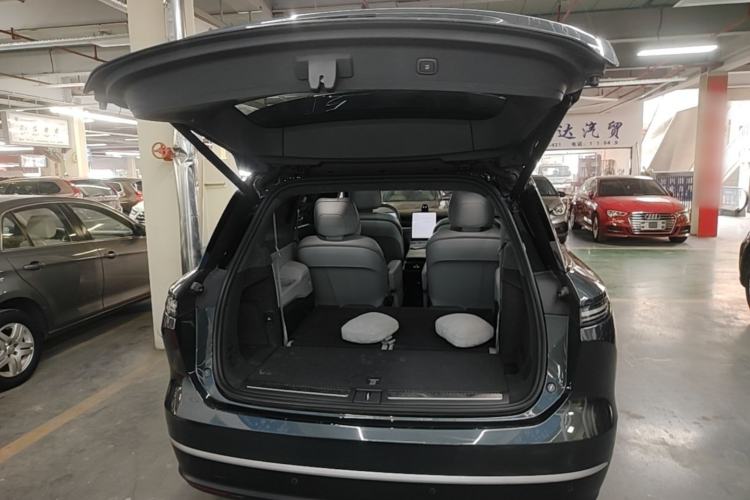 Used Nio ES8 2024 75 kWh Trunk