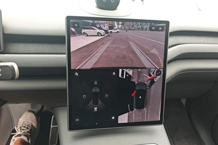 Used Nio ES8 2024 75 kWh Audio And AC Panel