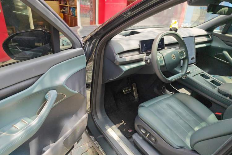 Used Nio ES8 2024 100kWh Signature Edition Driver Seat