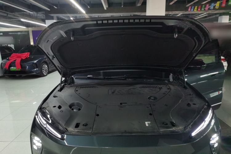 Used Nio ES8 2024 75 kWh Engine Bay