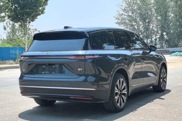 Used Nio ES8 2024 75 kWh Exterior 4