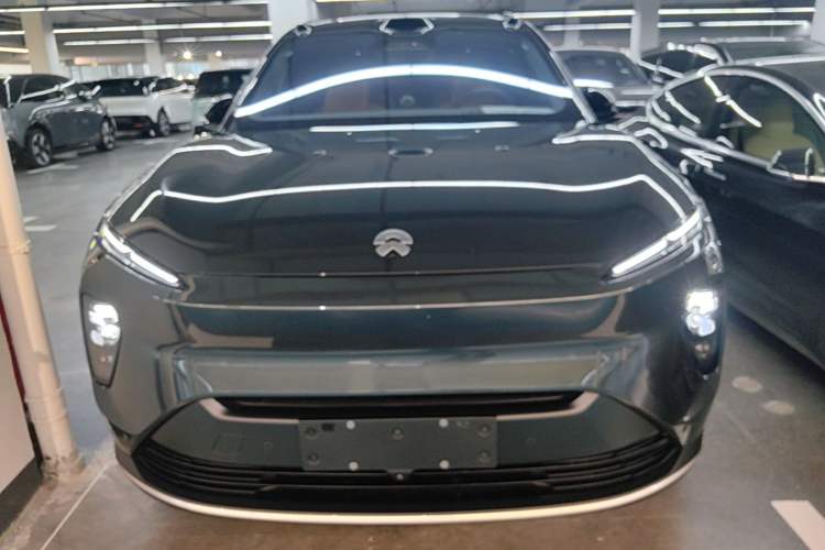 Used Nio ES8 2024 100kWh Signature Edition Front