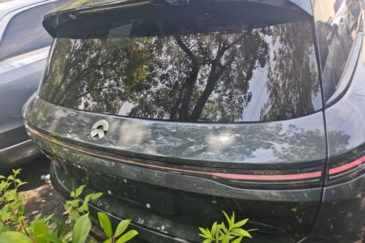 Used Nio ES8 2024 75 kWh Rear