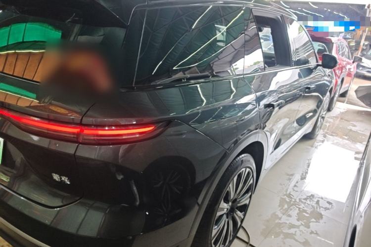 Used Nio ES8 2024 75 kWh Rear Right 45 Deg