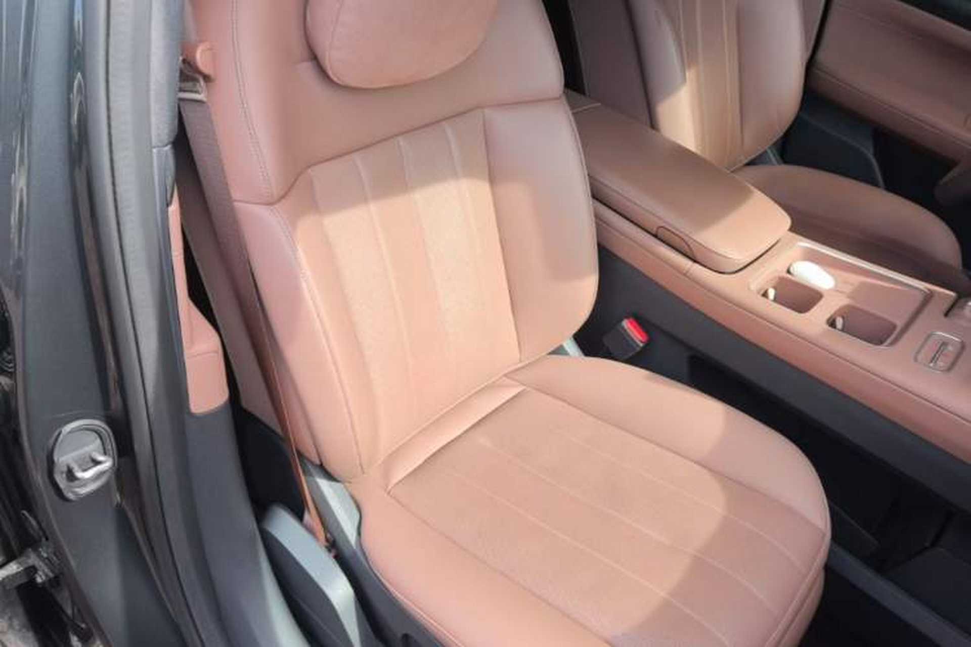 Used Nio ES8 2024 100kWh Signature Edition Right Front Seat